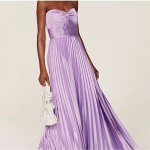 AMUR stef pleaded gown